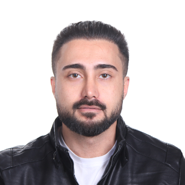 آرش زارع